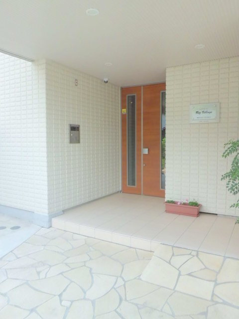 Ｒｉｚ Ｖｉｌｌａｇｅ　リヴィラージュのエントランス|安心のオートロック付　耐震耐火旭化成ヘーベルメゾン