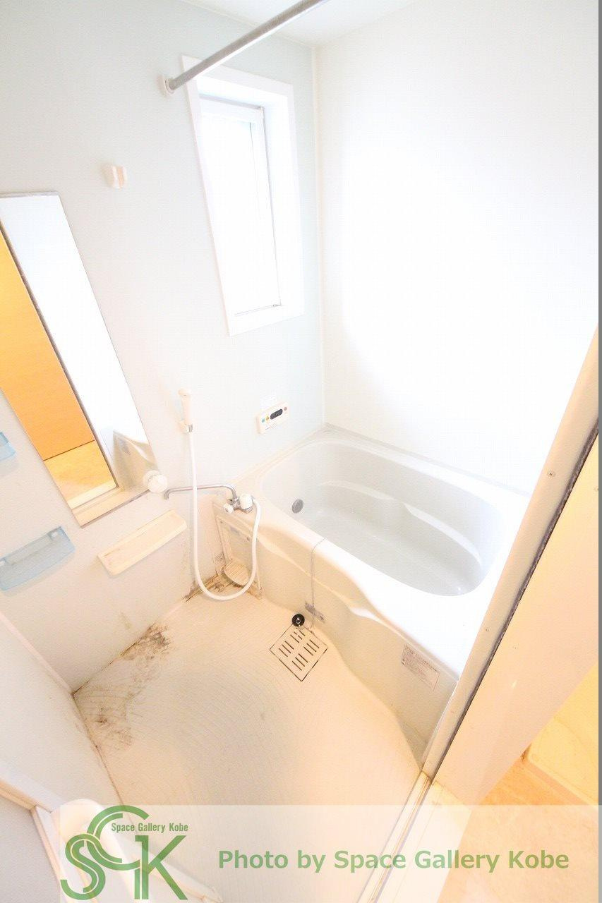 サニーガーデンの浴室|※お部屋により仕様が異なる場合があります。
