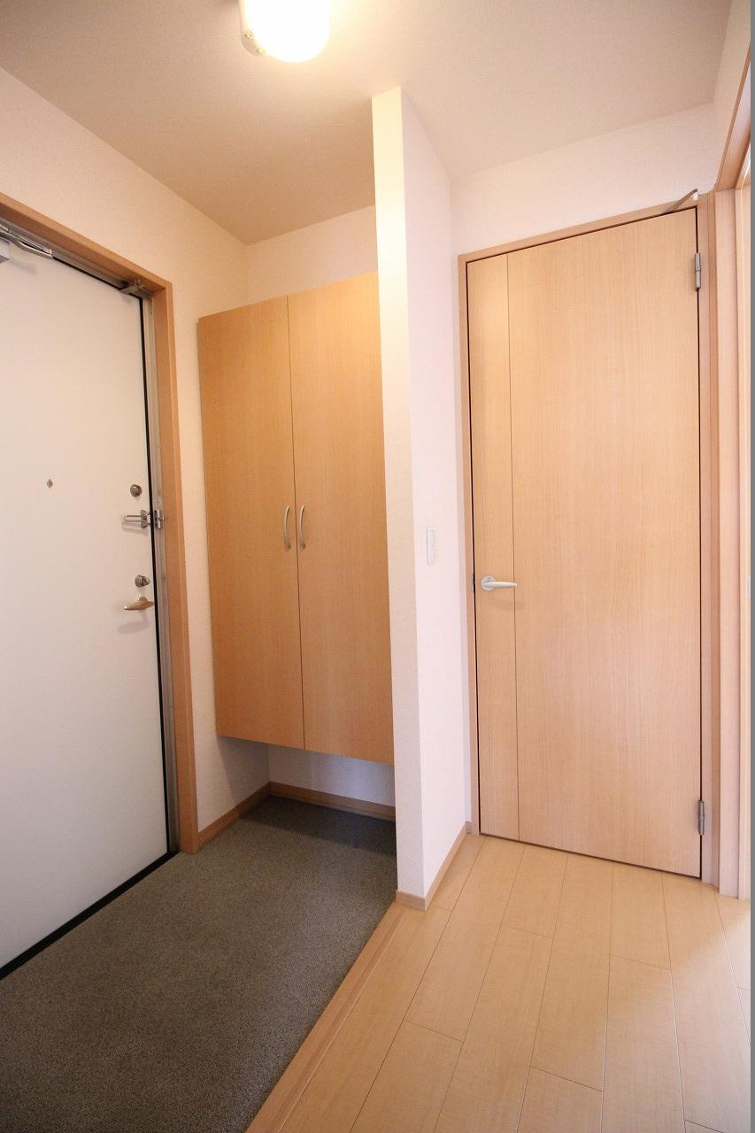 サニープレイス塩屋台の玄関