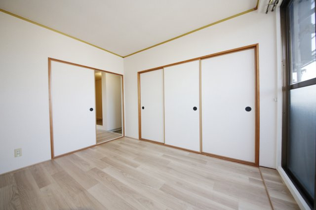 Maison Hollyの洋室|別部屋同間取りのお写真となります。参考にご覧くださいませ。