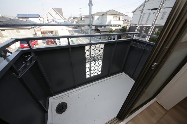 Maison Hollyのバルコニー|別部屋同間取りのお写真となります。参考にご覧くださいませ。