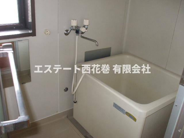 シティハイムロイヤルの浴室|浴室に窓があります