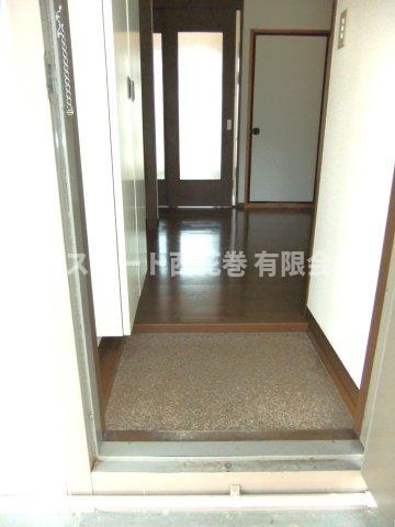 シティハイムサンポートⅠ　Ⅱの玄関