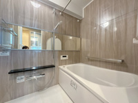 【浴室】 | 朝日プラザ大濠☆仲介手数料無料☆ | 高級感溢れる新品交換済みのバスルームで、一日の疲れをいやしてください♪