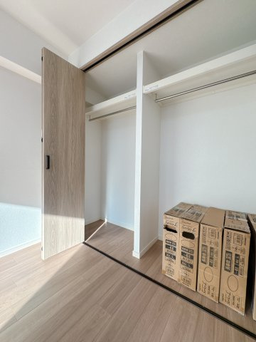 【収納】 | 朝日プラザ大濠☆仲介手数料無料☆ | たくさんあっても困らないのが収納スペース。ひとつでこれだけ大きいとずいぶん助かります。
