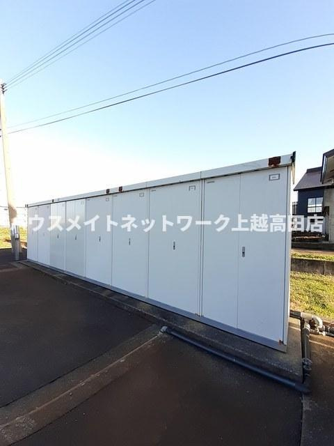 グラシオッソＢの設備|外部物置