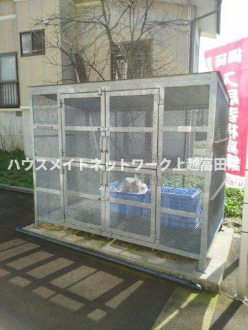 グラシオッソＢのその他|ゴミステーション（市回収）