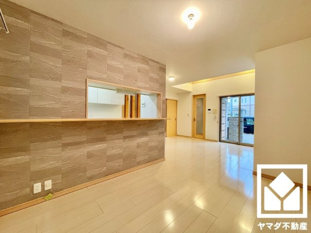 宇治市広野町尖山の居間・リビング