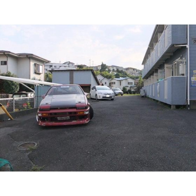 【外観】 | クレッセントハウス駐車場