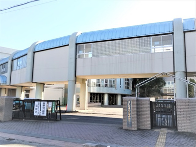 さいたま市立与野南中学校まで1000ｍ