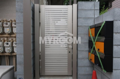 【エントランス】 | プチハウス2