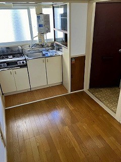 津野田アパートのキッチン