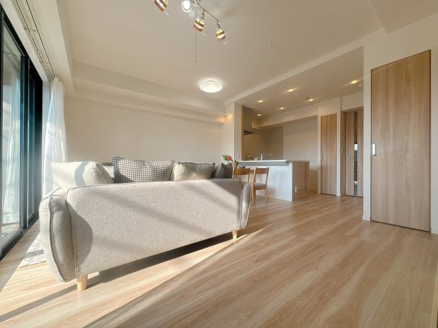 【居間・リビング】 | グランドキャッスル霧ヶ丘☆仲介手数料無料☆