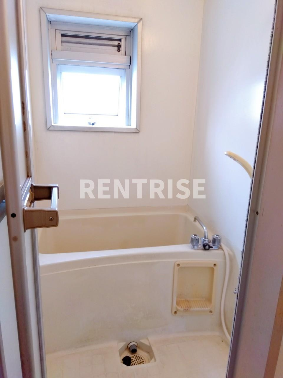 ジュネス八木の浴室