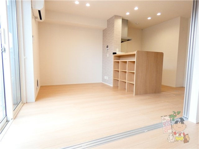 オーベルジーヌの居間・リビング