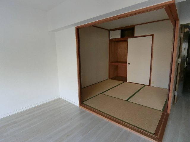 【和室】 | アーサー大橋南エクシオ | 和室ならではの温かな和の空間で寛ぎの時間を過ごせます