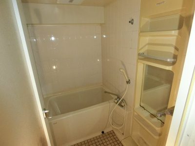 【浴室】 | アーサー大橋南エクシオ | コンパクトで使いやすいお風呂です