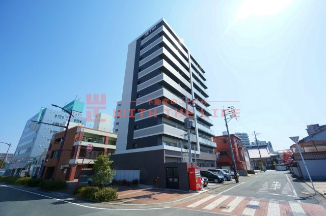 カサグランデ本町【10,000円キャッシュバック対象物件】の外観|落ち着いた雰囲気の外観です