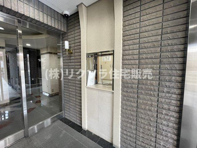 ロイヤルアーク東香里園町の受付|日勤
■物件内覧・資金計画相談・住宅ローン相談、リフォーム相談、お問合せ受付中■
※当日・翌日のご内覧、ご相談はお電話でのお問合せがスムーズです！