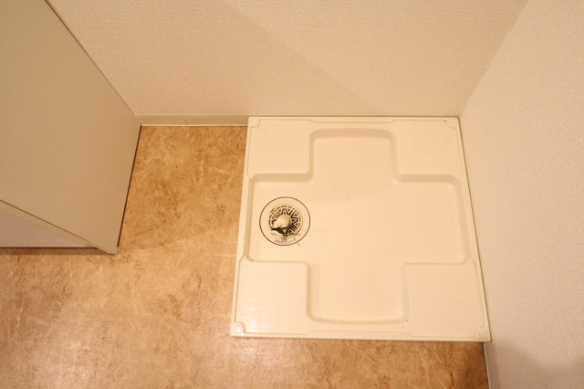 新大阪パークハイツの洗面所|洗濯機置場