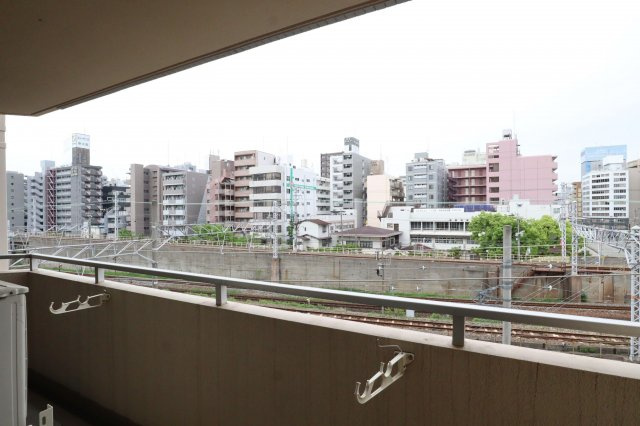 新大阪パークハイツのバルコニー
