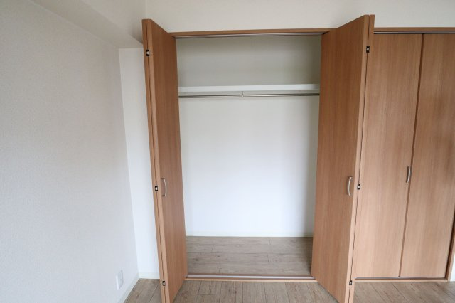 新大阪パークハイツの収納|リビング収納