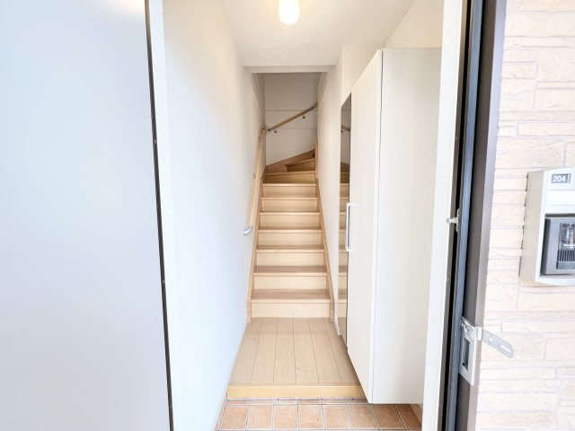 パルブローテBの玄関|※別部屋参考写真