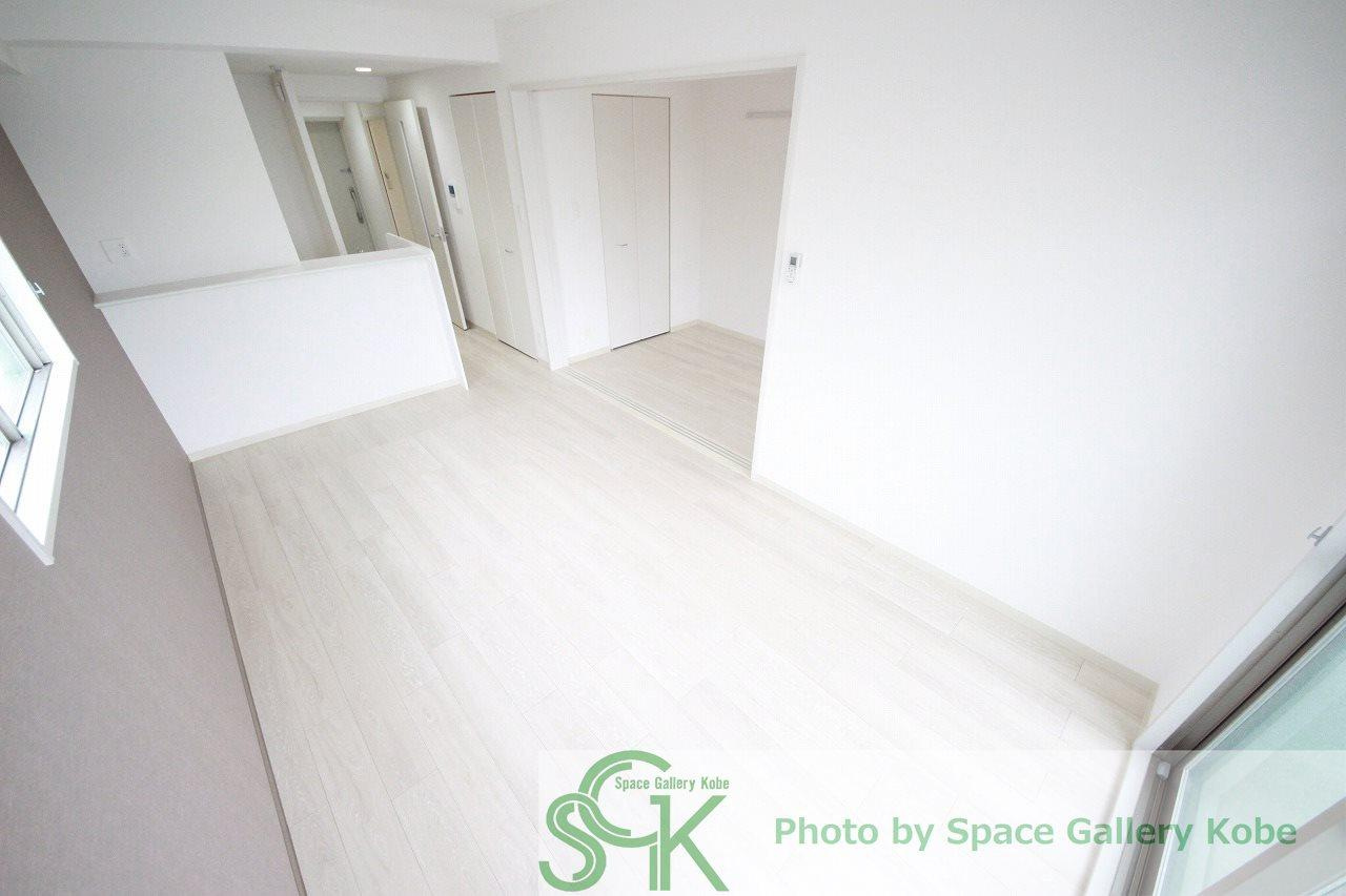 アズール西明石の居間・リビング|※お部屋により仕様が異なる場合があります