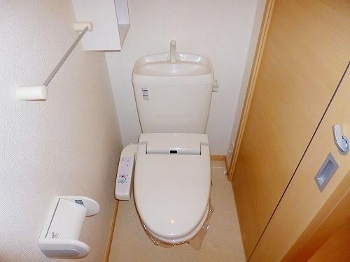 ウエストヒルズBのトイレ
