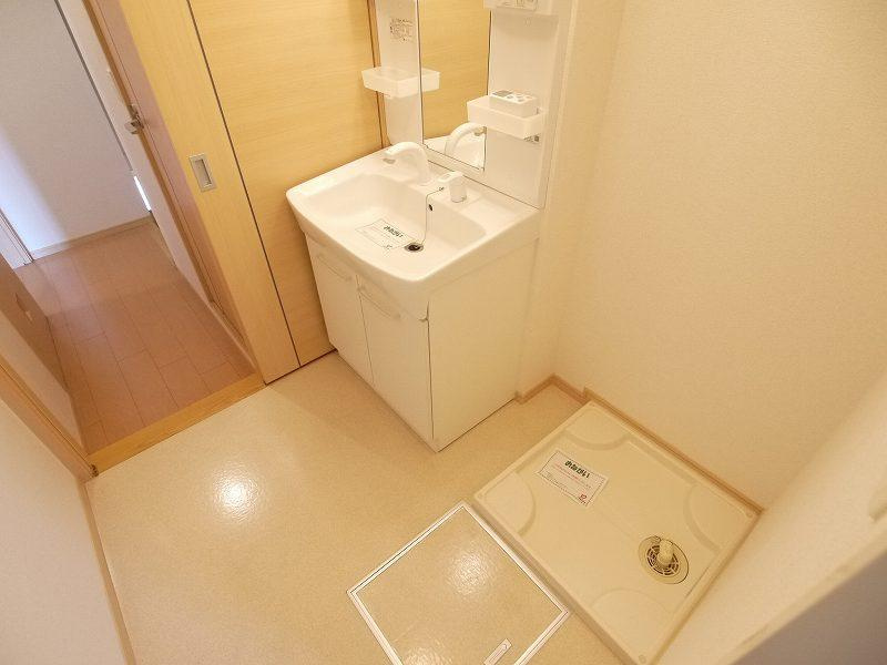 ウエストヒルズBの洗面所