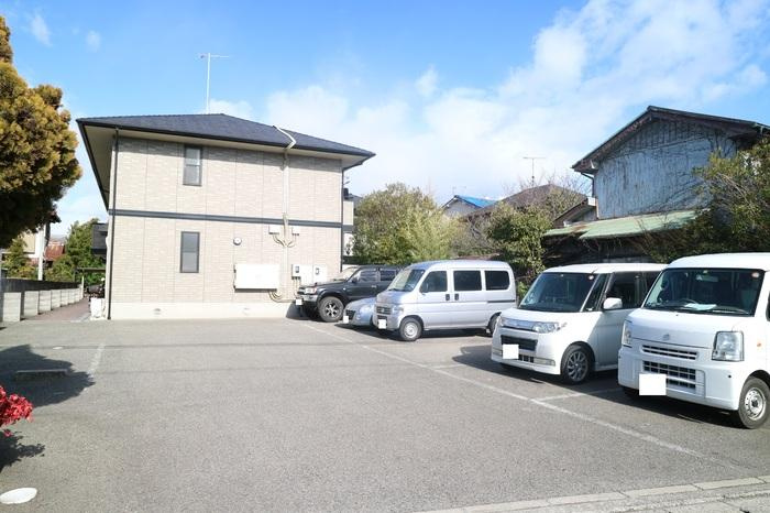 エスポワール二見の駐車場