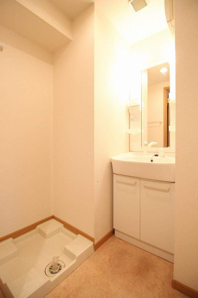 エテルノ・スクウェア五番館の洗面所|※お部屋により仕様が異なる場合があります