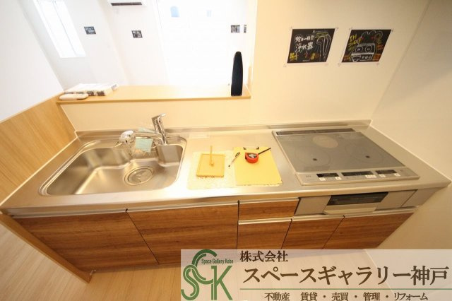 グラン　セレーナ　オオクボのキッチン