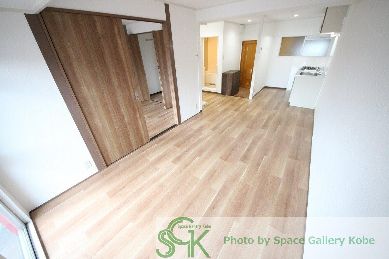 グランデ石屋川Ⅰの居間・リビング|※お部屋により仕様が異なる場合があります。