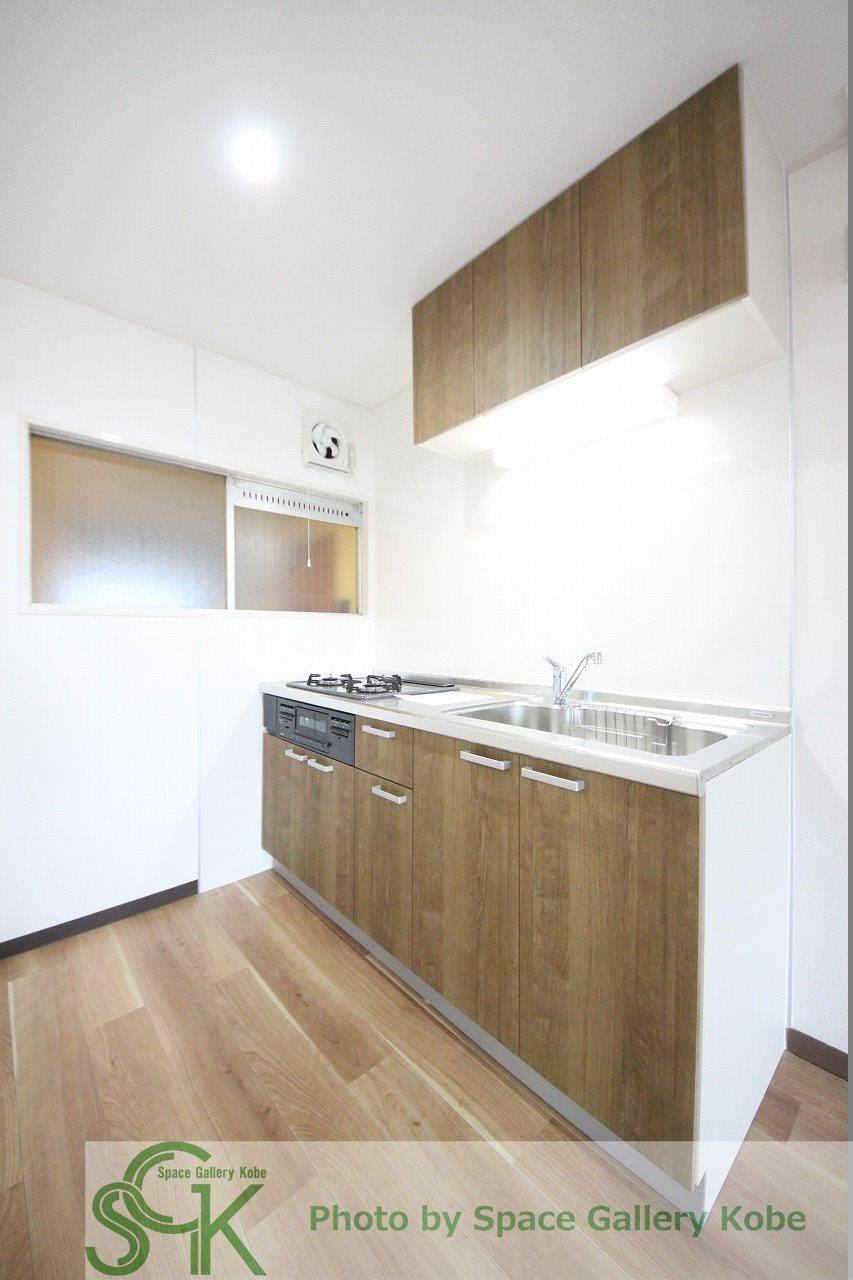 グランデ石屋川Ⅰのキッチン|※お部屋により仕様が異なる場合があります。