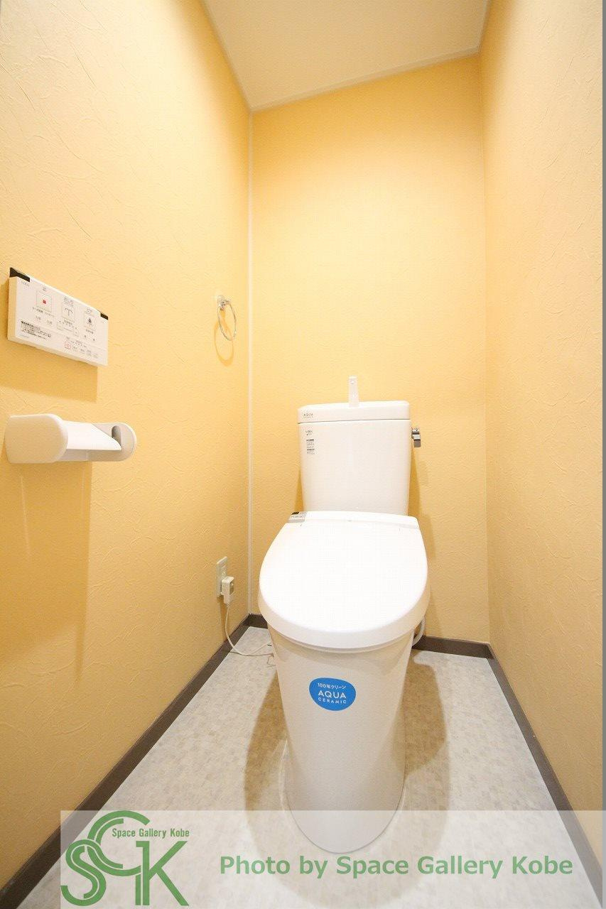 グランデ石屋川Ⅰのトイレ|※お部屋により仕様が異なる場合があります。
