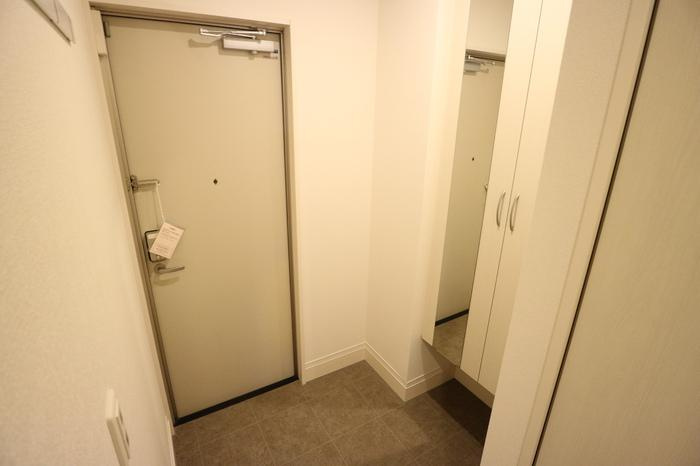 クレール林崎の玄関
