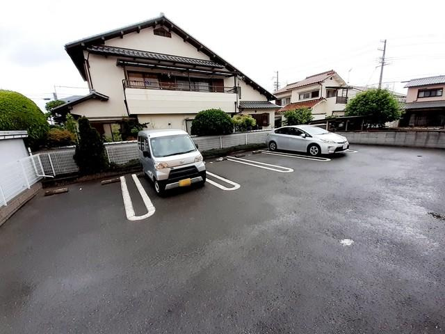 コルティーレ太寺Ⅱの駐車場