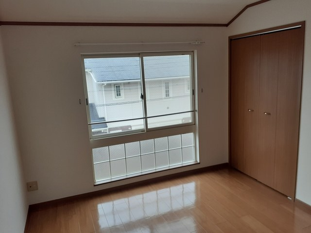 サニーガーデン　B棟の寝室