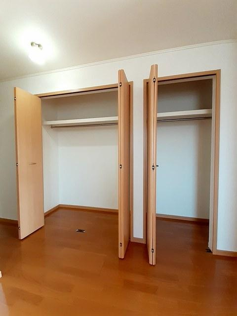 サン・フェルメール弐番館の収納