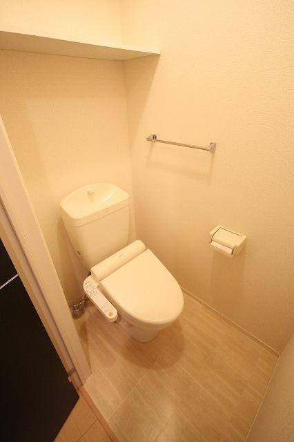 サンク・ド・ヌーボーのトイレ|※お部屋により仕様が異なる場合があります。