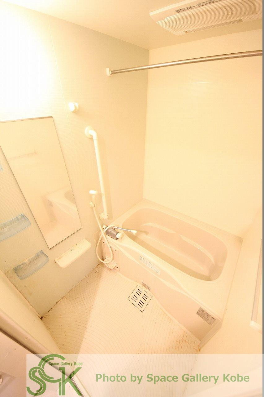 サンハイツ硯町の浴室|※左右反転タイプ