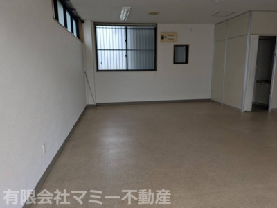 【居間・リビング】 | 昌栄町店舗事務所K