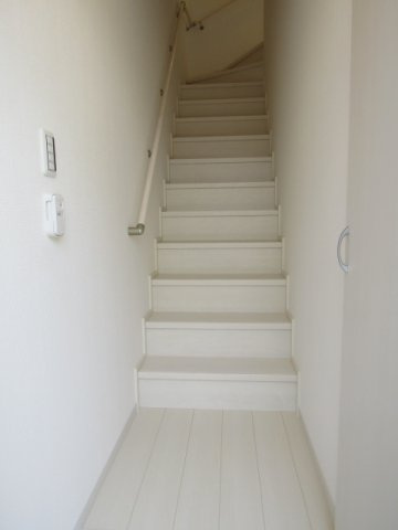 【玄関】 | リブリ・ガーデン国立
