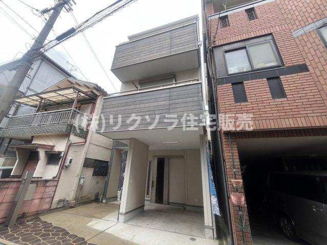 高柳３丁目　中古一戸建ての外観|新しい生活にいかがでしょうか？外観はお住まいの顔になります。こだわりたいポイントですね。外壁塗装や屋根塗装のご相談も承っております。
■現地内覧・資金計画相談・住宅ローン相談もお問合せ受付中■