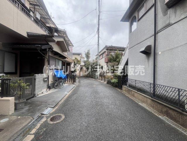 高柳３丁目　中古一戸建ての前面道路含む現地写真|■物件内覧・資金計画相談・住宅ローン相談、リフォーム相談、お問合せ受付中■
※当日・翌日のご内覧、ご相談はお電話でのお問合せがスムーズです！