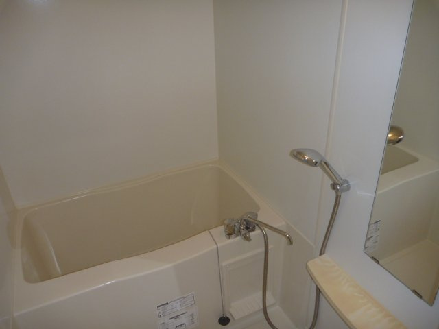 アーデン谷町　BRAVI不動産の浴室|日々の暮らしに欠かせないお風呂です