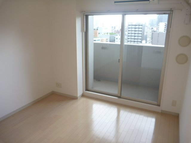 アーデン谷町　BRAVI不動産の寝室|ゆとりの広さです