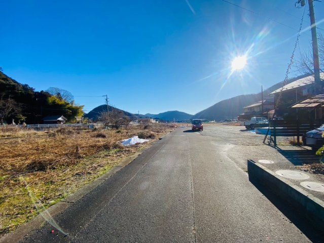 売土地　揖斐郡揖斐川町谷汲長瀬　59.94坪の前面道路含む現地写真