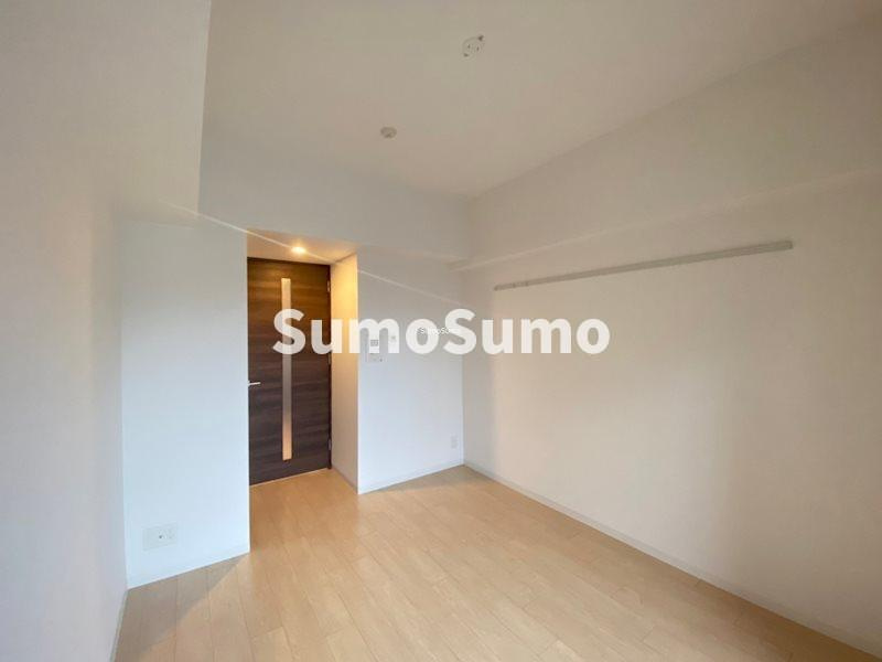 レオンコンフォート難波ノワールの居間・リビング|ゆったりとしたリビングです